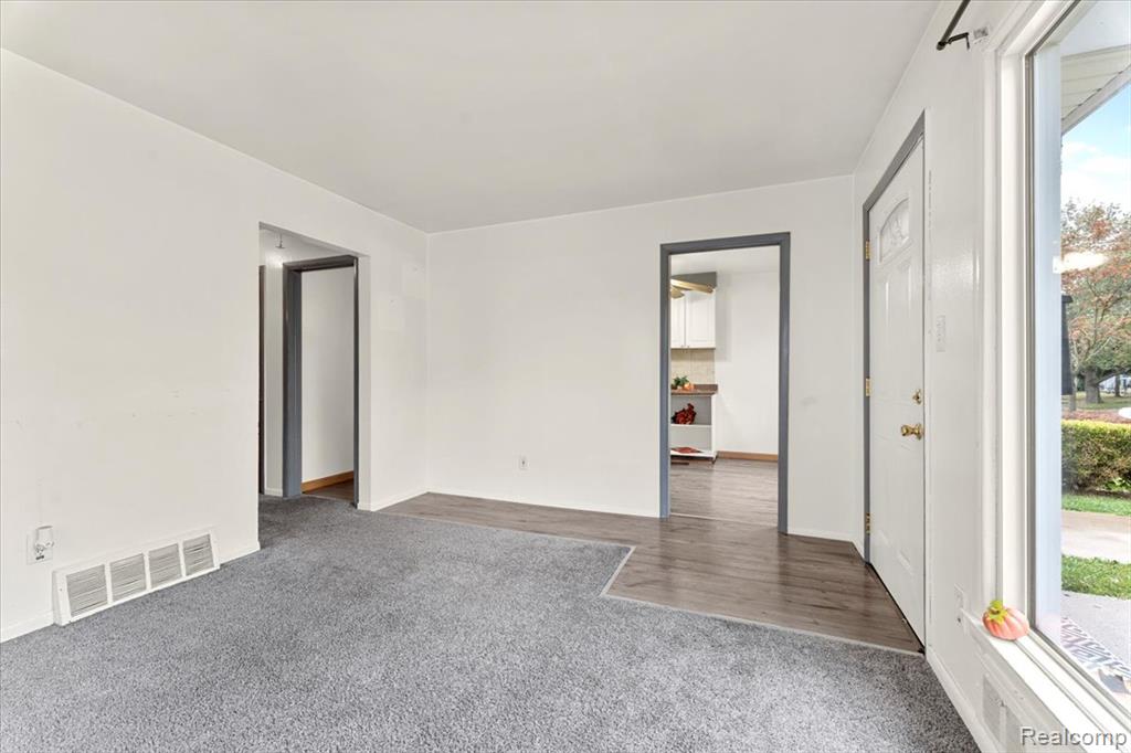 5097 Niagara Street, Wayne, MI 48184 — Photo 6