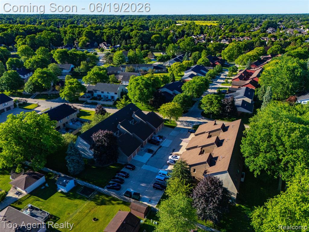 42374 Lochmoor Street, Clinton Twp, MI 48038 — Photo 35
