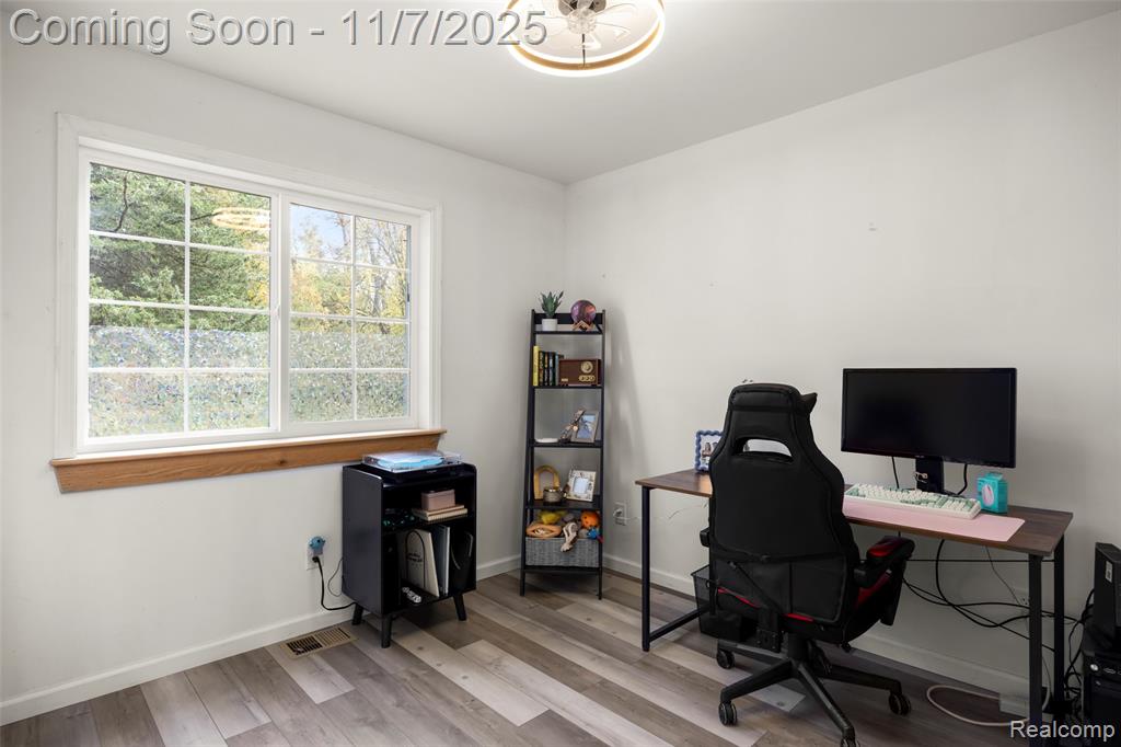 9786 Princess Street, Taylor, MI 48180 — Photo 10