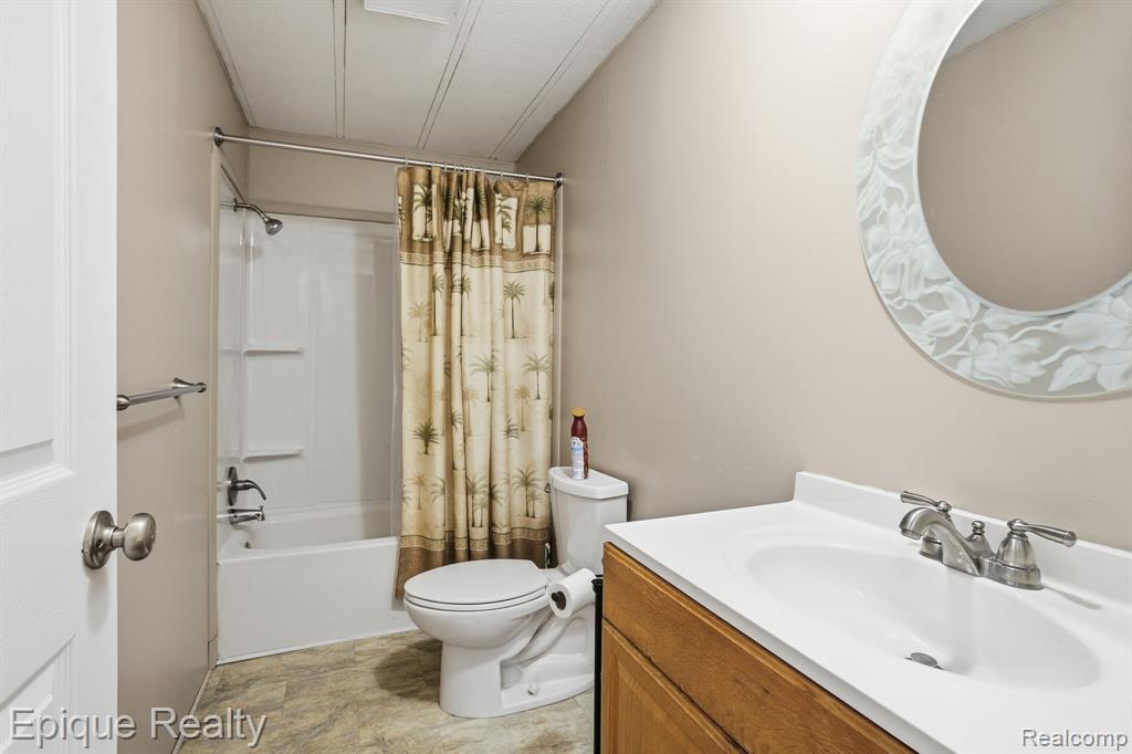 6300 Yager Road, Kimball, MI — Photo 22