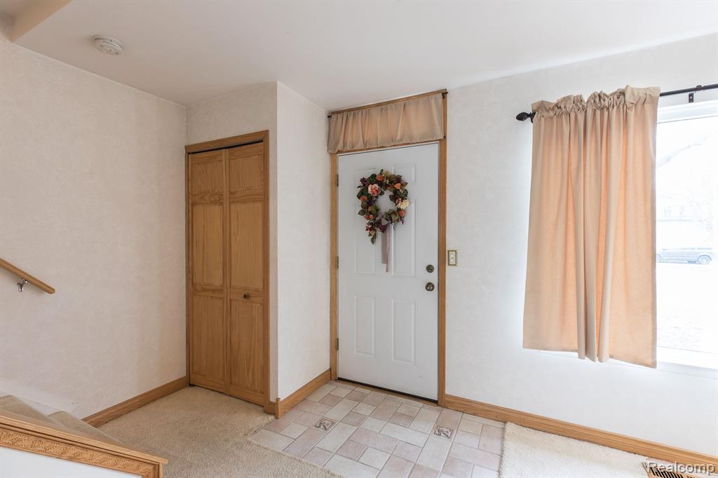 2939 Whittier Court, Ann Arbor, MI 48104 — Photo 6