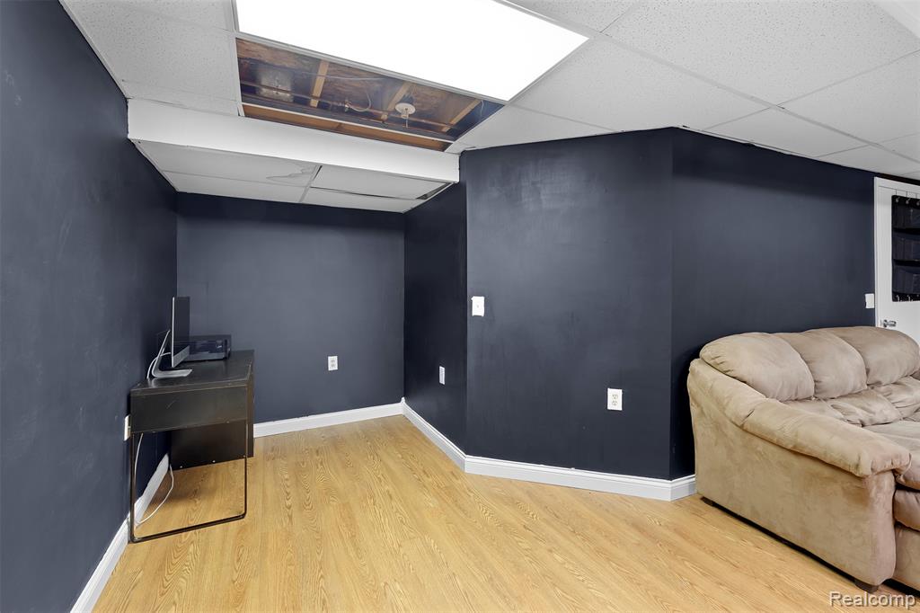 4093 Hunters Circle E, Canton, MI 48188 — Photo 28