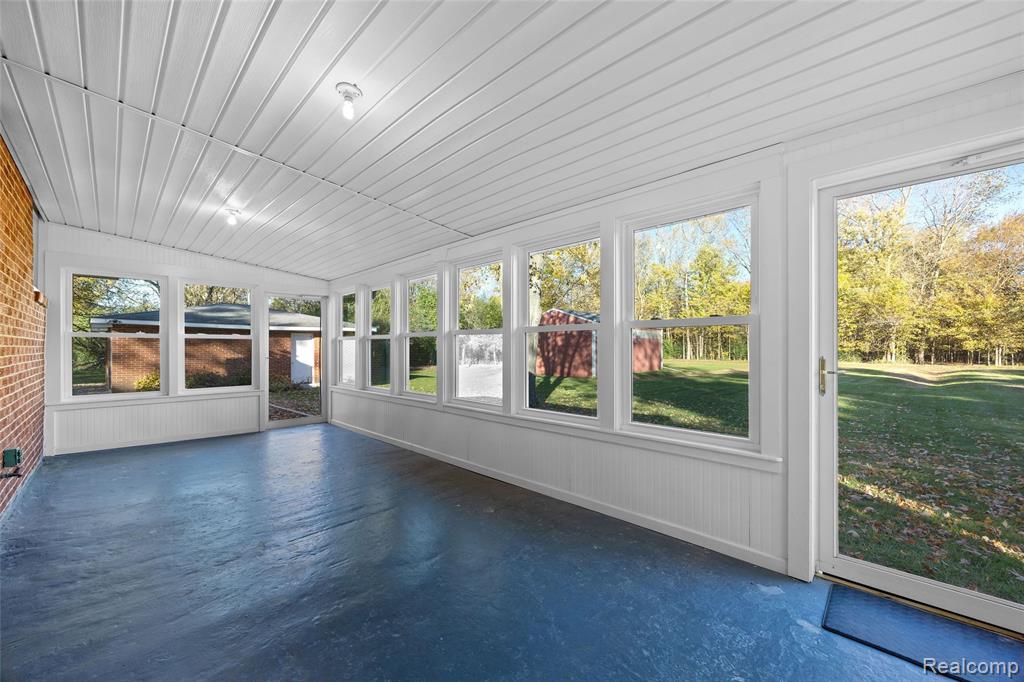 6135 Whittaker Road, Ypsilanti, MI 48197 — Photo 27