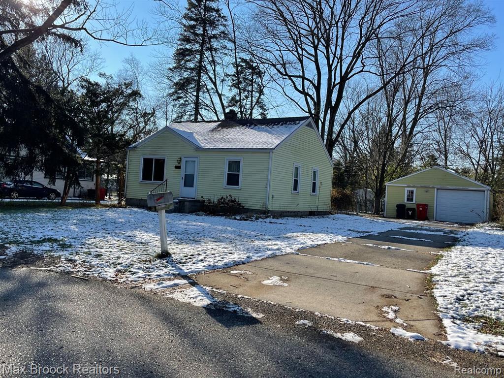 30753 MARSHALL Street, Southfield, MI 48076