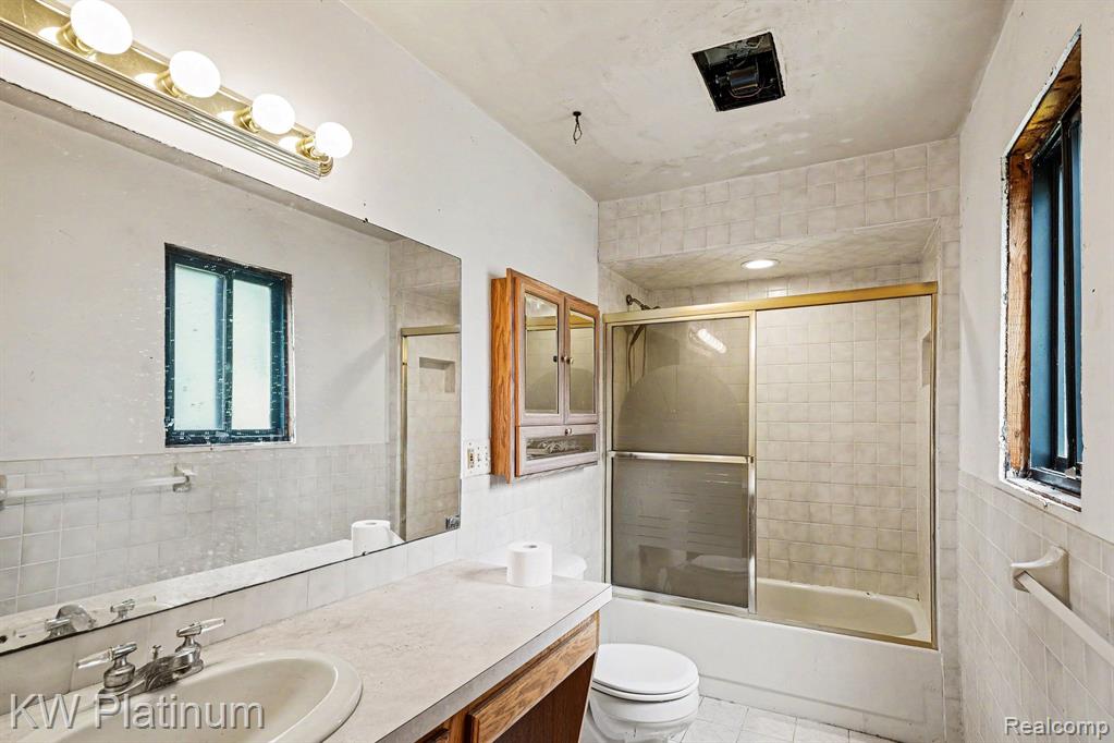 34926 Ridge Road, Richmond, MI 48062 — Photo 10