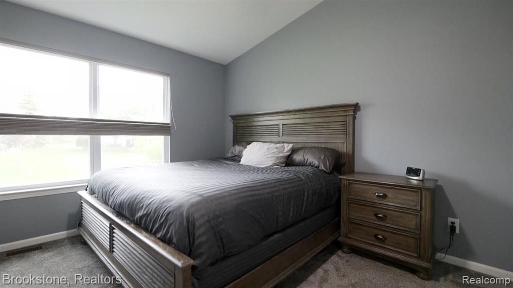 7422 S Village Drive, Clarkston, MI — Photo 23