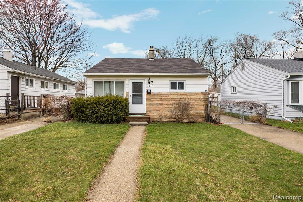 28980 Dawson Street, Garden City, MI — Photo 2