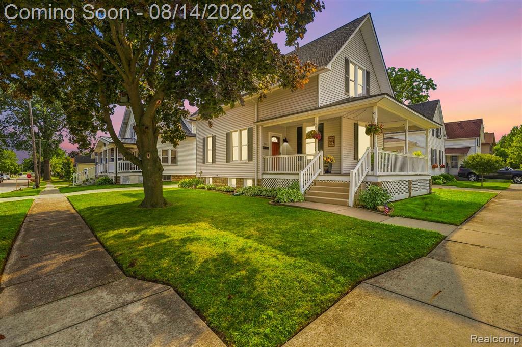 503 Trumbull Street, St. Clair, MI 48079