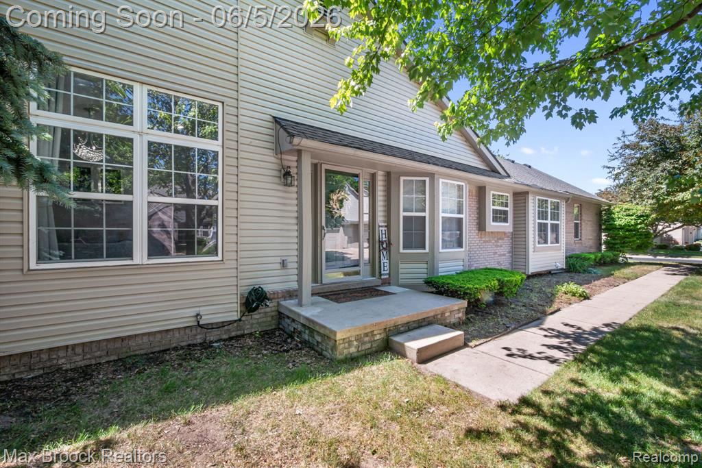 41222 Bermuda Drive, Sterling Heights, MI 48314 — Photo 2