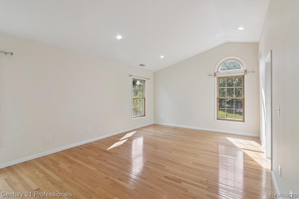 910 Jeffrey Drive, Northville, MI 48167 — Photo 25