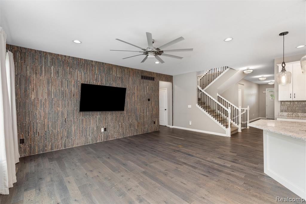 4280 ROLLING MEADOW Lane, Ypsilanti, MI 48197 — Photo 20
