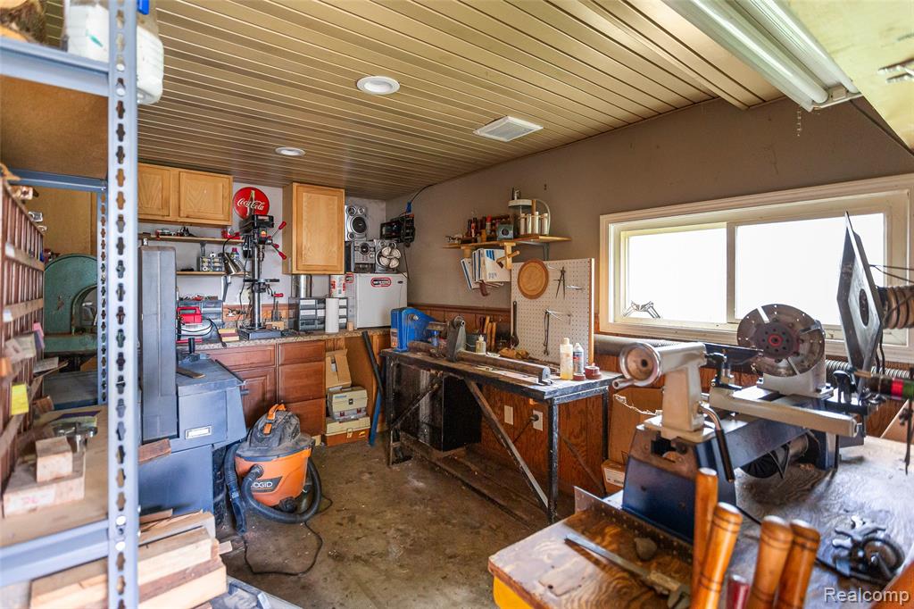 9428 Elm Street, Taylor, MI 48180 — Photo 45