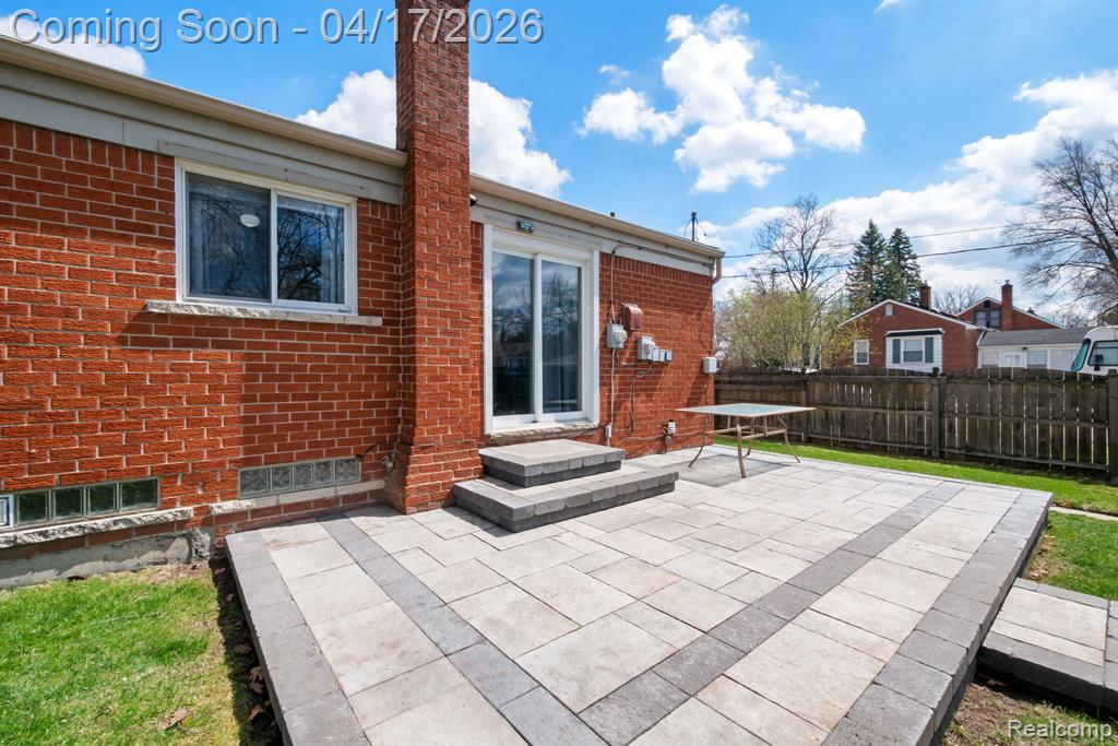 9913 Arcola Street, Livonia, MI 48150 — Photo 8