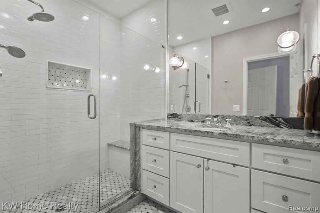 515 GRATEN Street, 39, Birmingham, MI 48009 — Photo 24