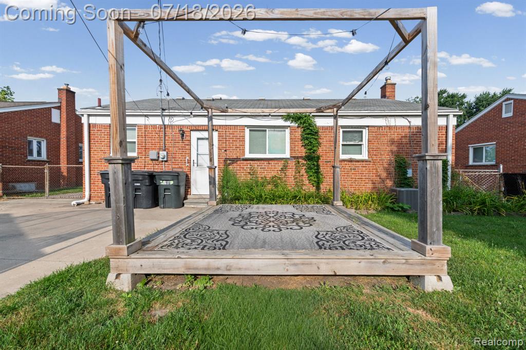 8950 Brentwood Street, Livonia, MI 48150 — Photo 7