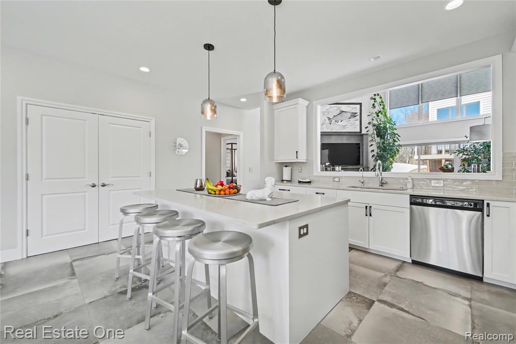 3616 Bay Harbor Drive, Brighton, MI 48114 — Photo 12