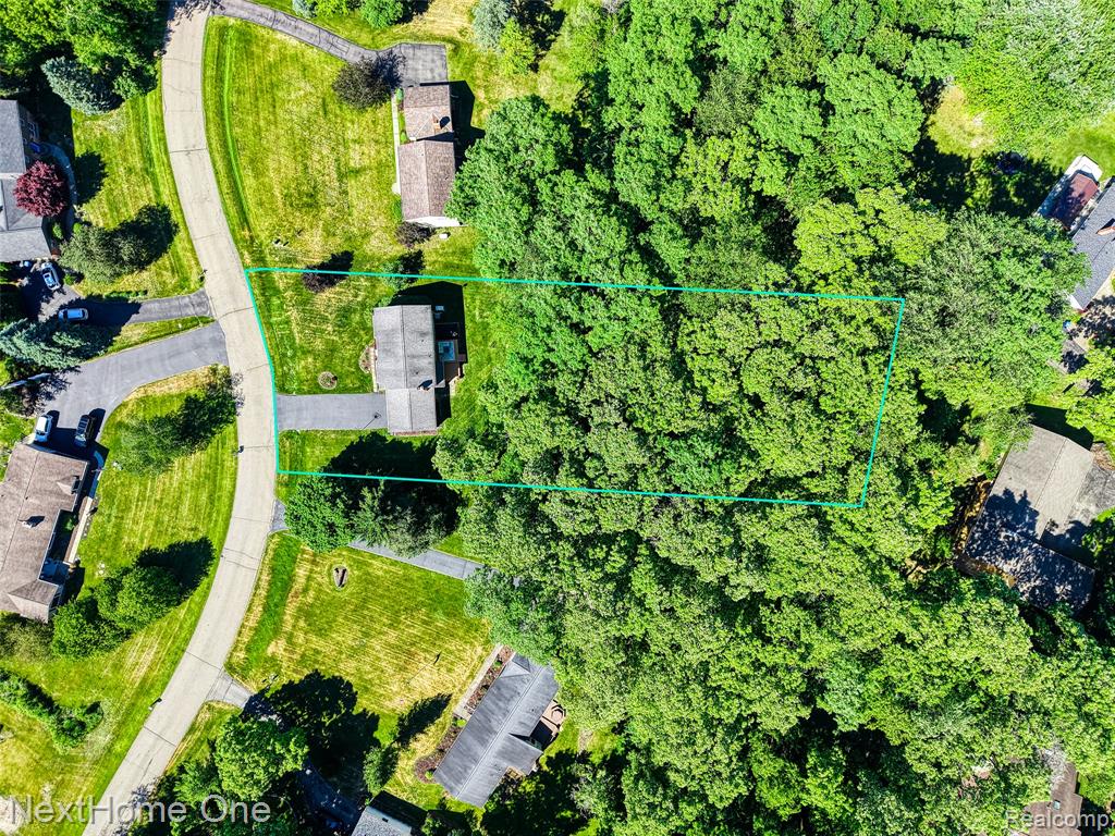 6448 Grand Circle Drive, Brighton, MI 48116 — Photo 30