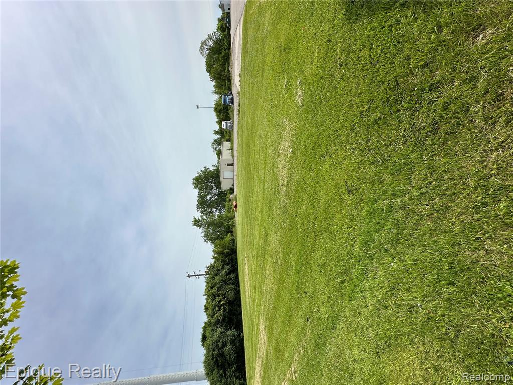 5836 Hubbard Street, Garden City, MI — Photo 8