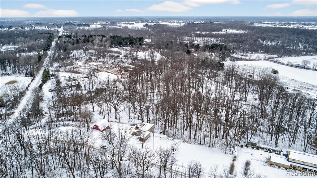 5300 Atlas Road, Grand Blanc, MI 48439 — Photo 50