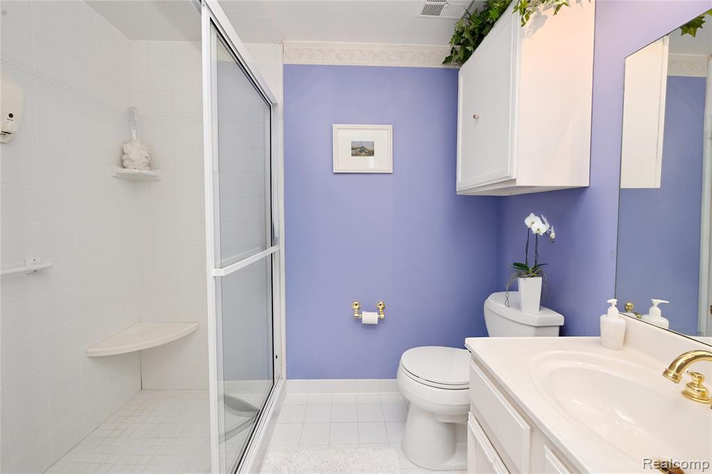 5084 Buckingham, Troy, MI 48098 — Photo 16