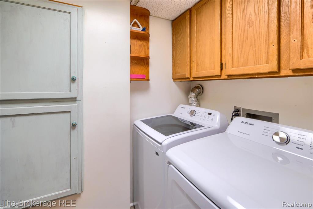 203 Sawyer Street, Grand Blanc, MI 48439 — Photo 27