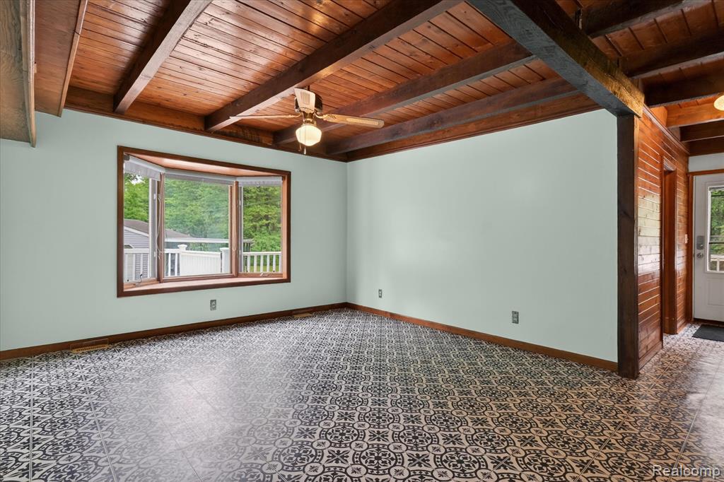 41303 Harris Road, Belleville, MI 48111 — Photo 15