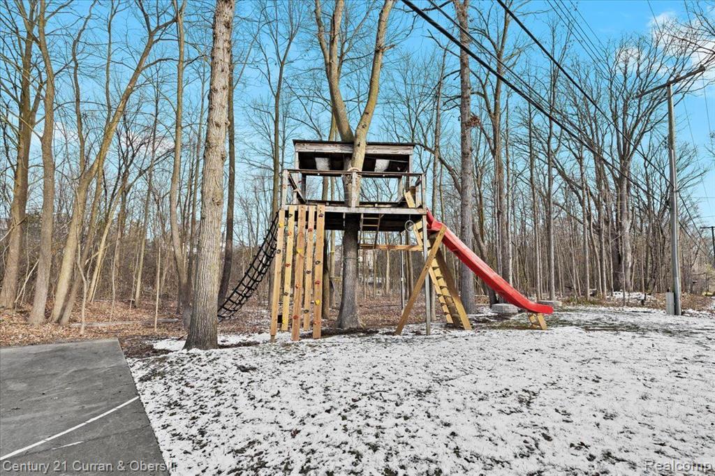 47033 ELMSMERE Drive, Northville, MI 48167 — Photo 36