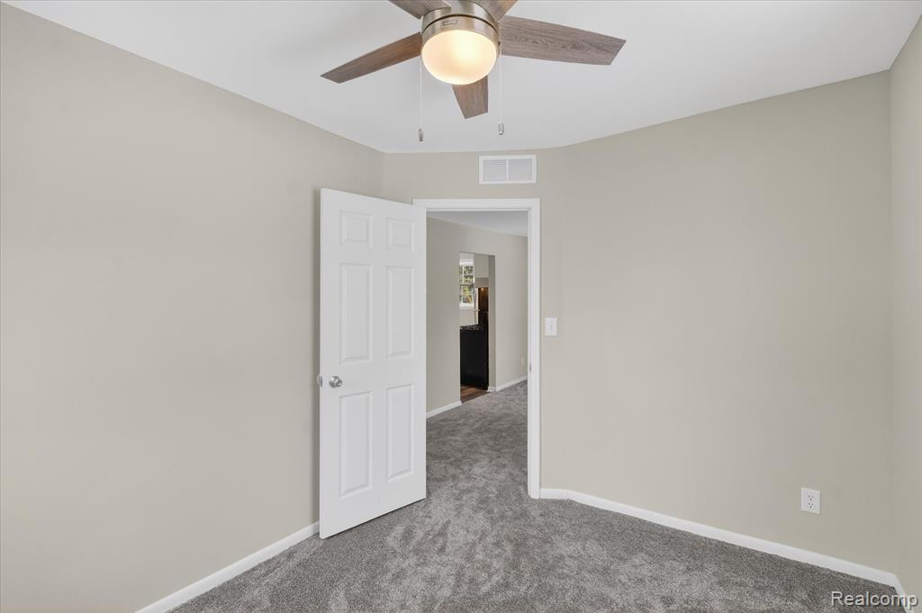 6550 Buck Street, Taylor, MI 48180 — Photo 12