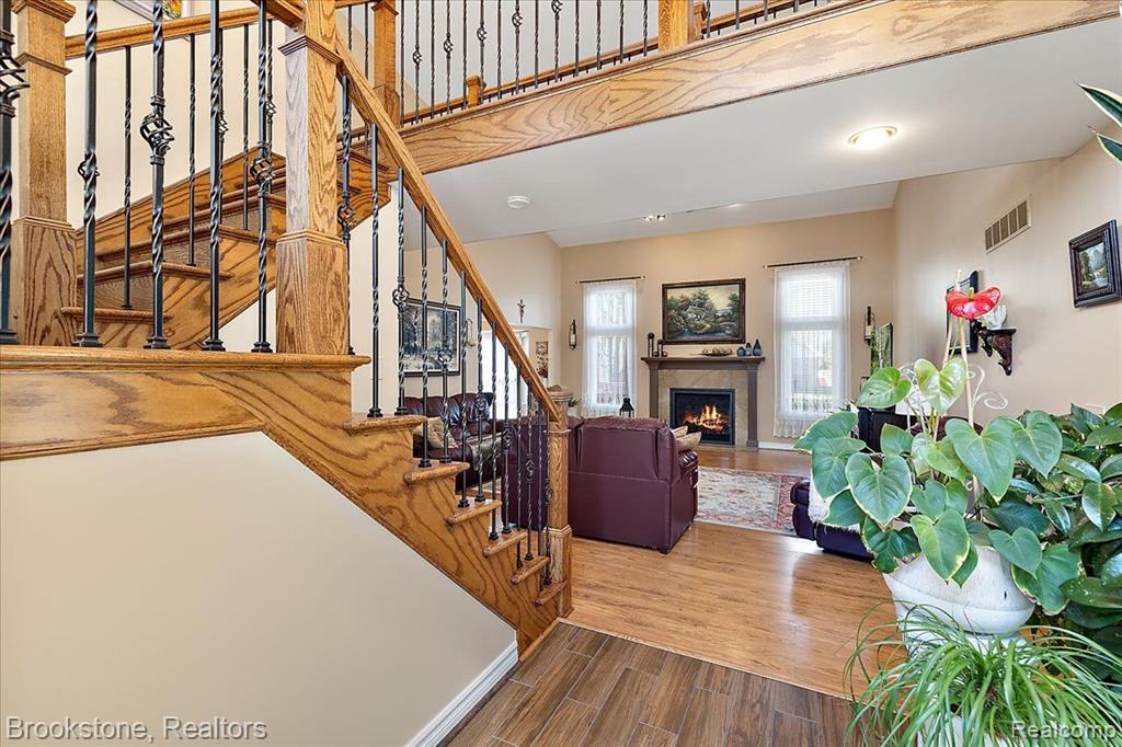 51161 BLUE SPRUCE Drive, Macomb, MI 48042 — Photo 9
