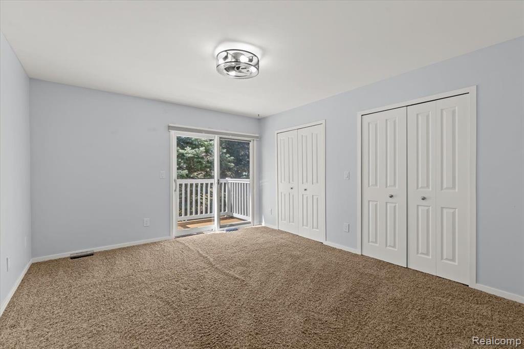 3965 N VANSTONE Drive, Commerce Twp, MI 48382 — Photo 14