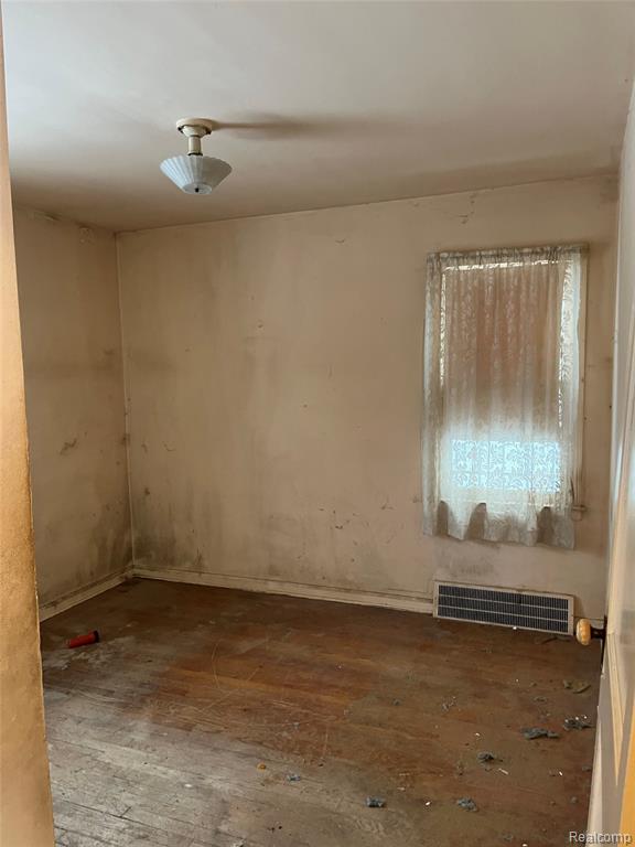 19826 Lyndon Street, Detroit, MI 48223 — Photo 9