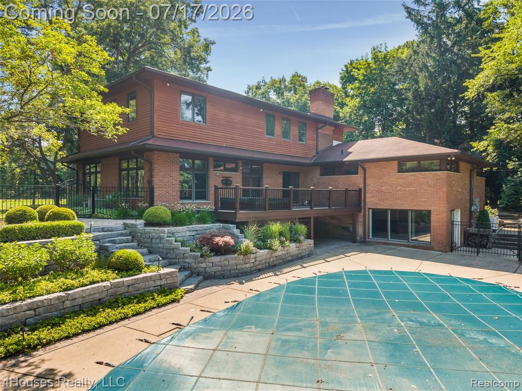 5717 Sussex Drive, Troy, MI 48098 — Photo 10