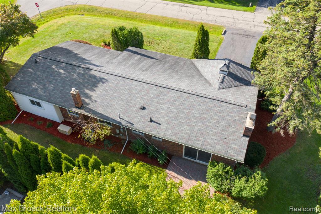 6769 Heather Heath, West Bloomfield, MI — Photo 6