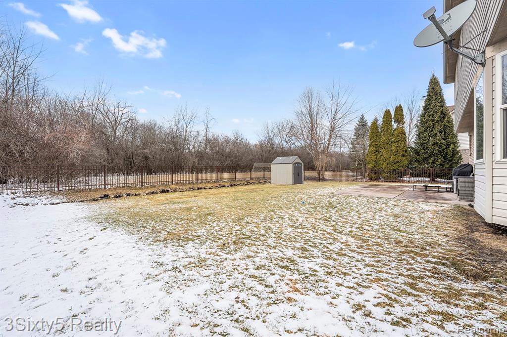 33188 Mallard Drive, Rockwood, MI — Photo 32