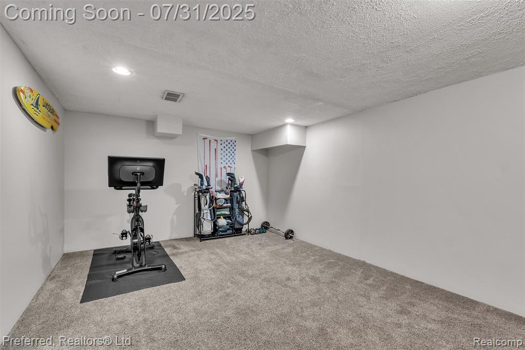 725 Eastwind Drive, Canton, MI 48188 — Photo 31
