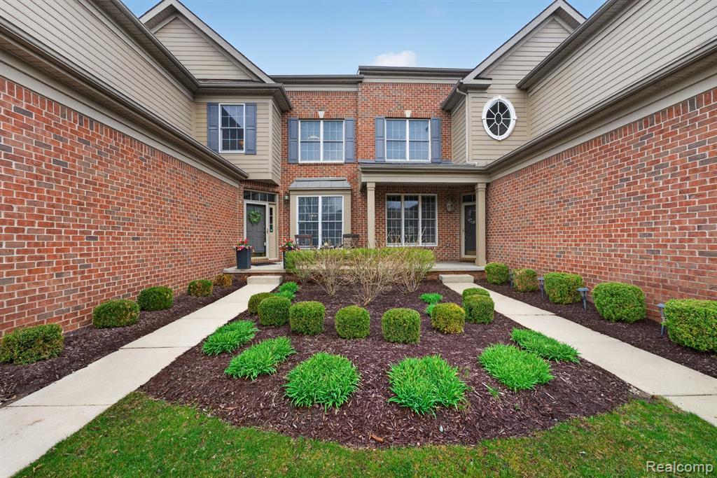 44872 Broadmoor Circle S, Northville, MI 48168 — Photo 2