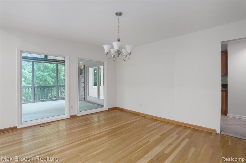 5844 INDEPENDENCE Lane, West Bloomfield, MI — Photo 10