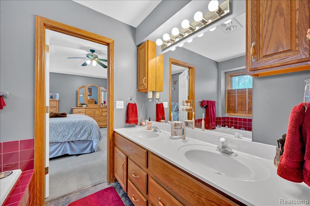 3669 Connie Lane, Fort Gratiot, MI 48059 — Photo 18
