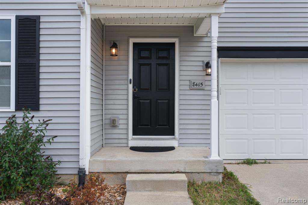 8415 Walnut Hill, Dexter, MI 48130 — Photo 5