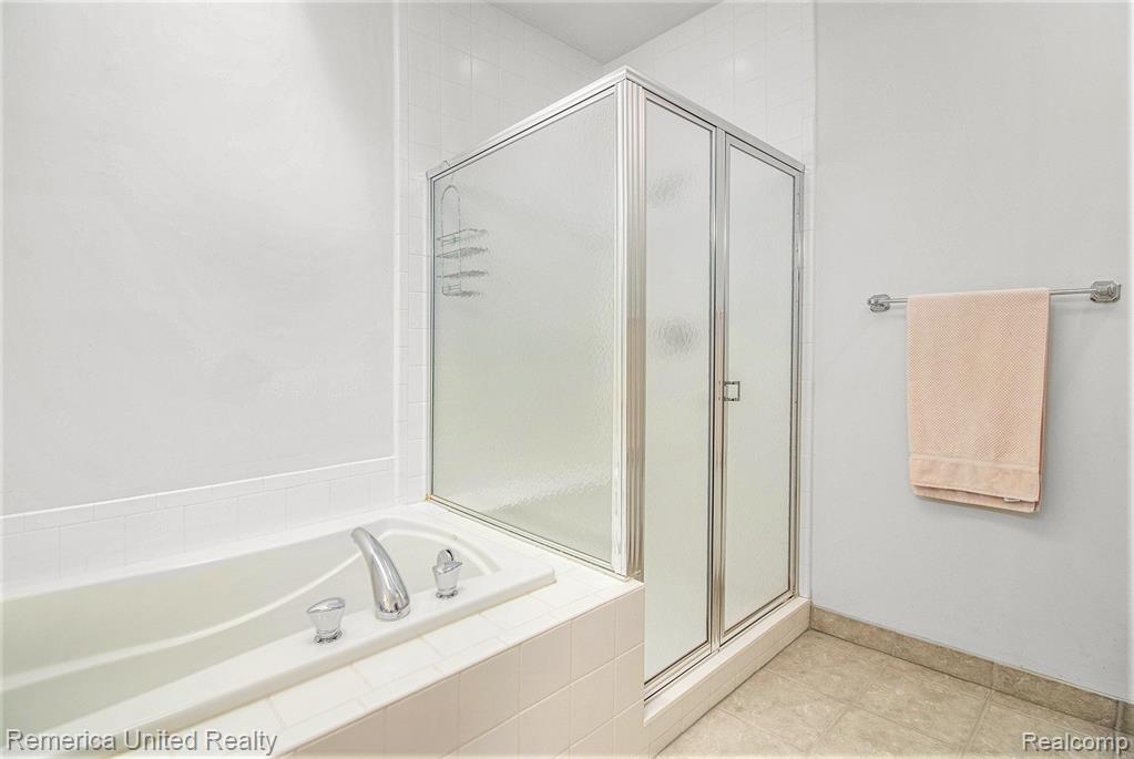 619 McKinley Circle, Canton, MI 48188 — Photo 20