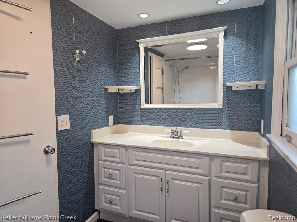 1125 S Long Lake Boulevard, Lake Orion, MI 48362 — Photo 29