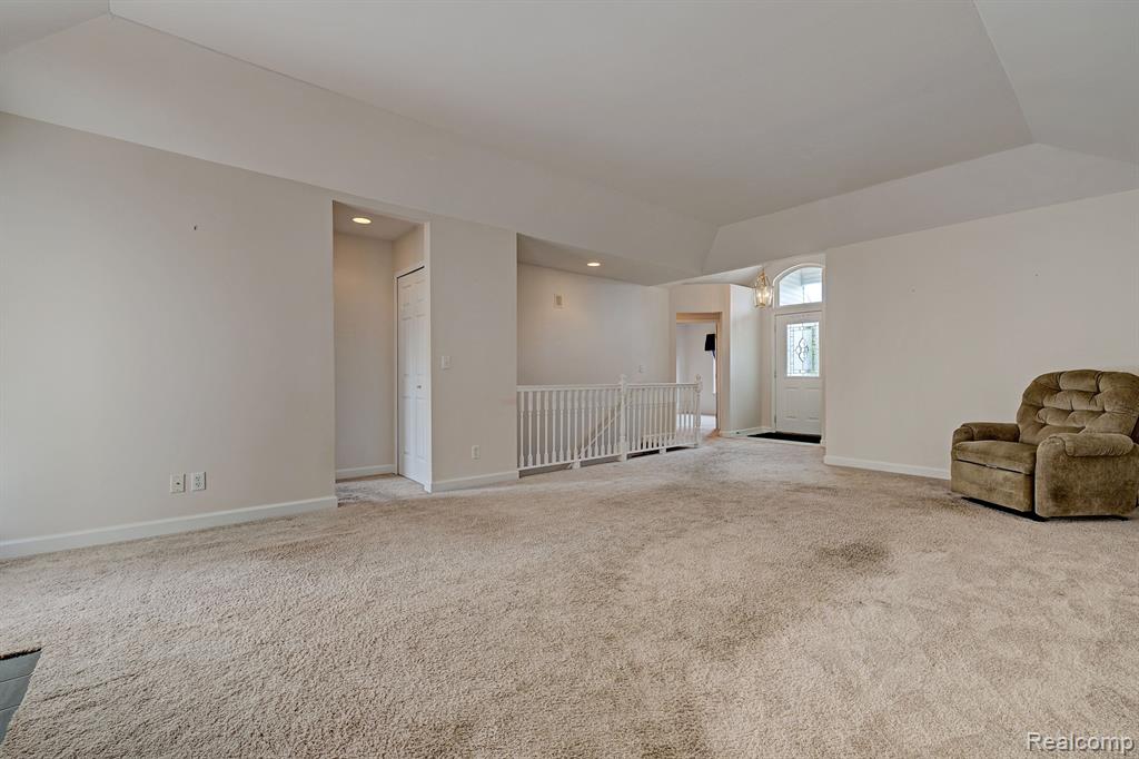 10154 HAWTHORNE RIDGE Road, Goodrich Vlg, MI — Photo 14