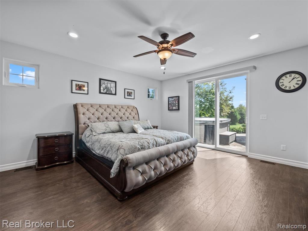 7190 Earhart Road, Ann Arbor, MI 48105 — Photo 18