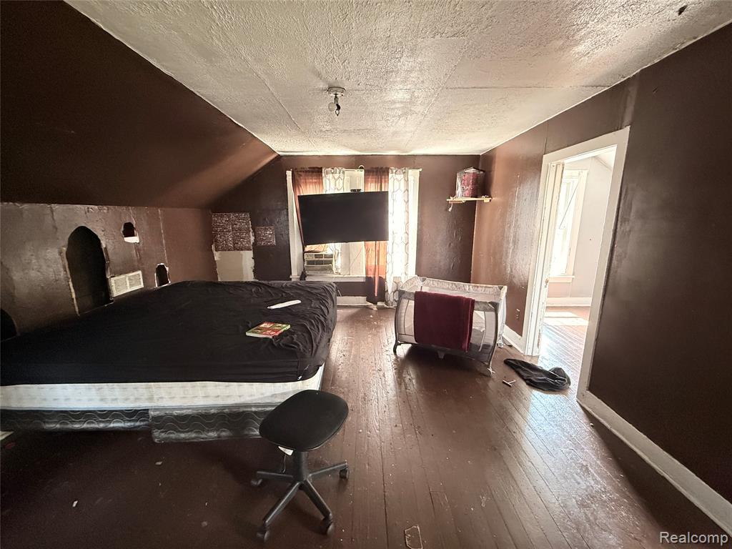 7556 Wheeler Street, Detroit, MI 48210 — Photo 12
