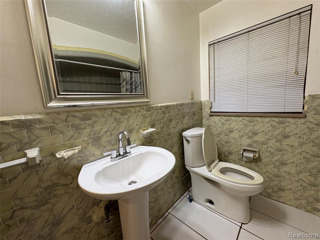 6769 Rosemont Avenue, Detroit, MI 48228 — Photo 13