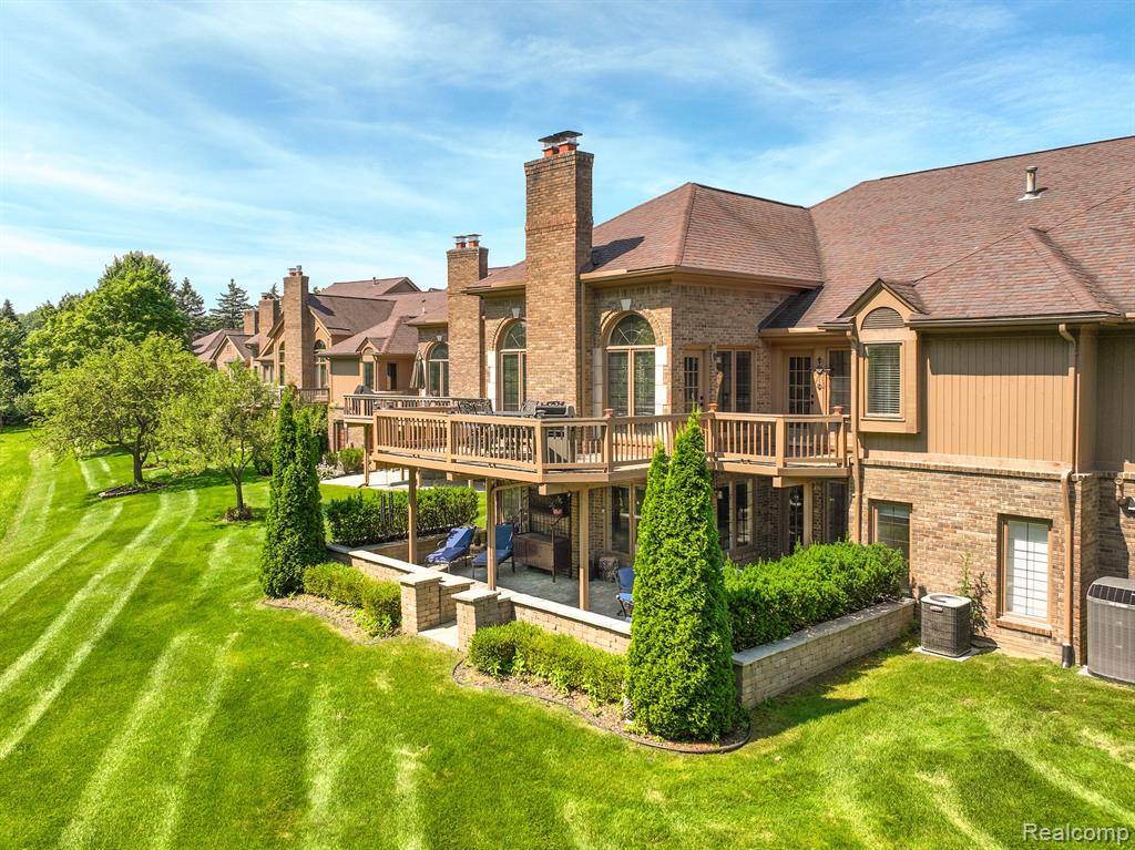 13648 EATON Drive, Plymouth, MI 48170 — Photo 4