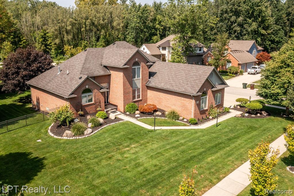 53345 WILLIAMS Way, Shelby Twp, MI 48316 — Photo 21