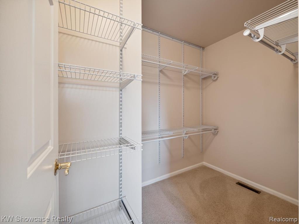 61011 EVERGREEN, South Lyon, MI 48178 — Photo 27