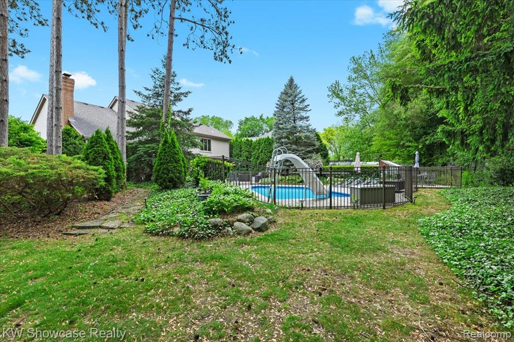 52890 Seven Oaks Drive, Shelby Twp, MI 48316 — Photo 49