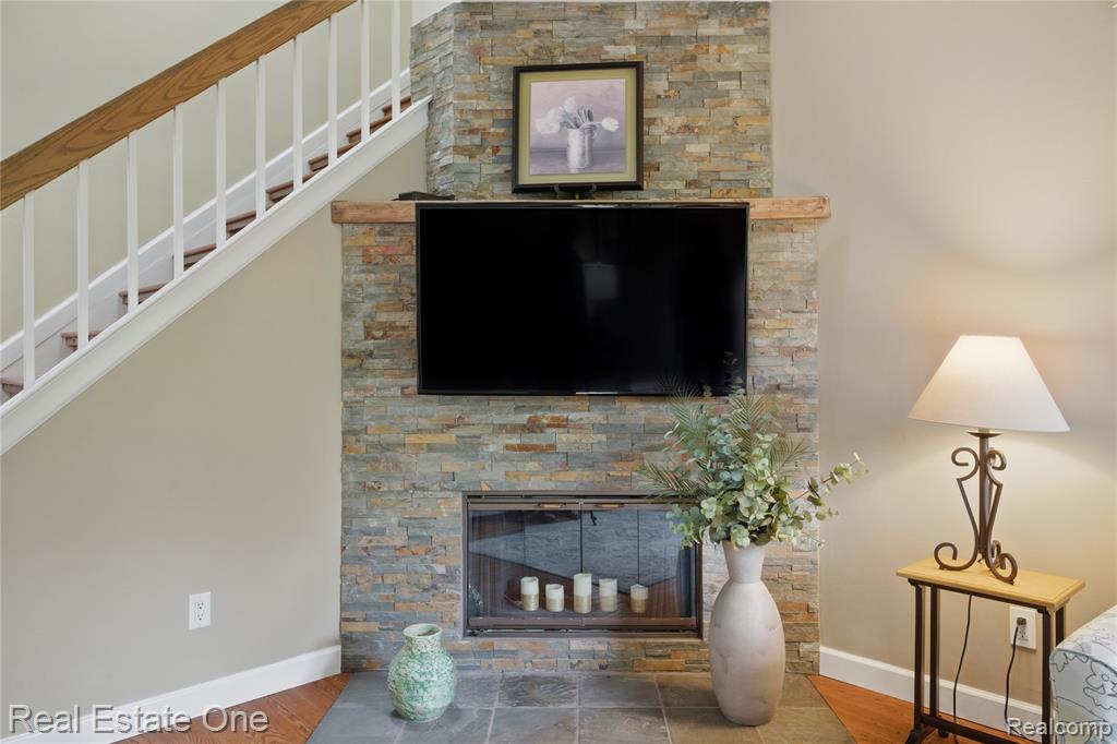 29494 BEAU Ridge, 2, Farmington Hills, MI 48331 — Photo 9